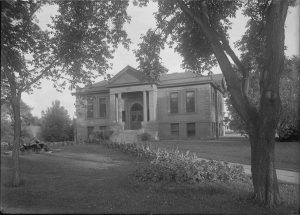 Putnam Hall photo 1925