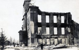 Chemistry Building after fire photo, 1910