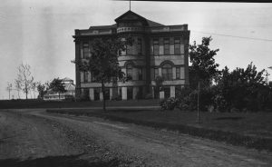 Minard Hall, 1908. 